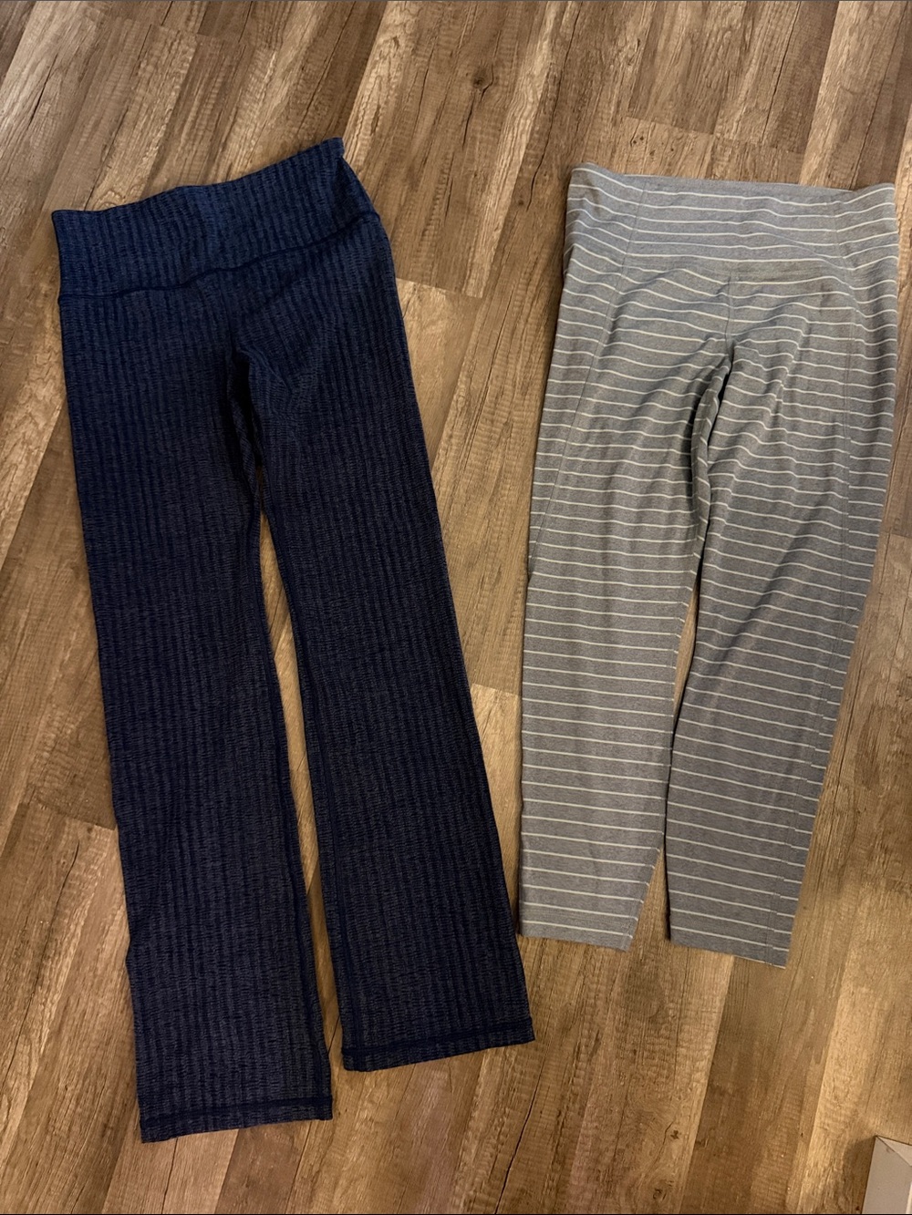 Lot of 2 ATHLETA Women’s Leggings- Size Medium